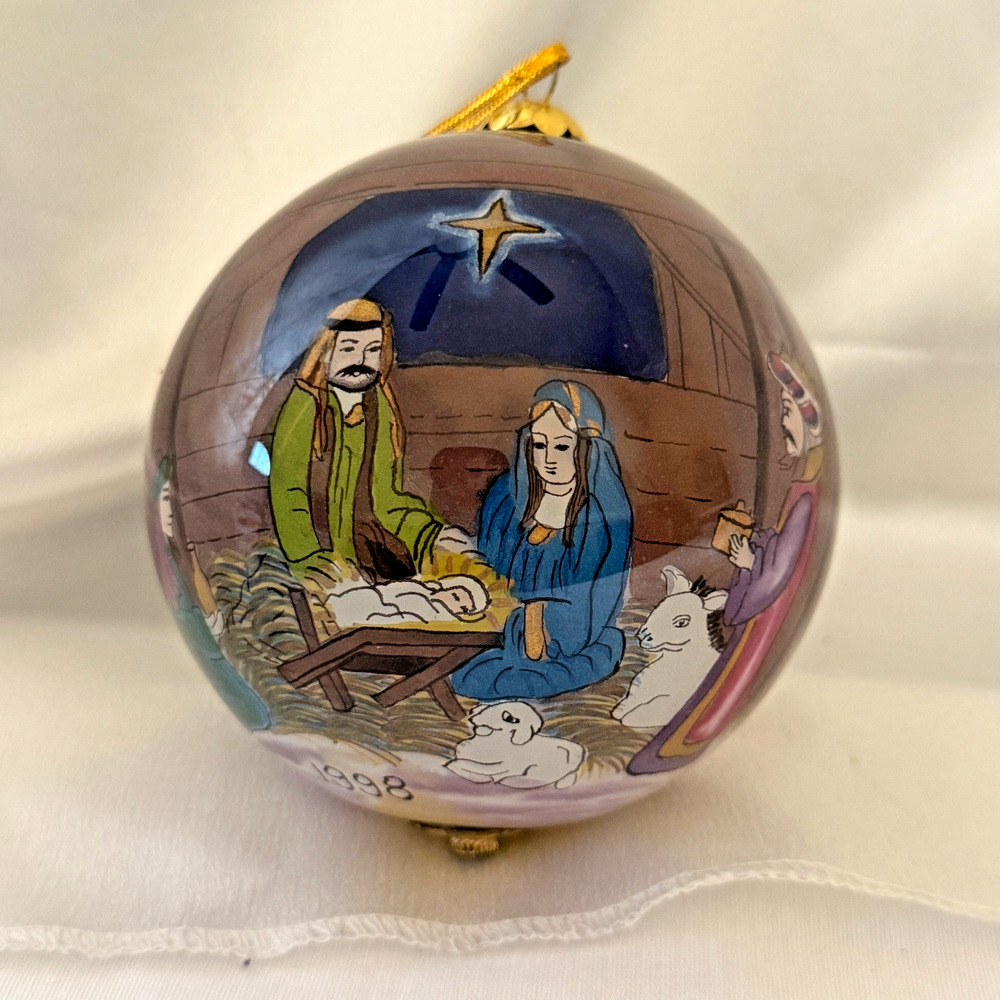 Li Bien 1998 Nativity Christmas Ornament Reverse Hand Painted Glass Ball w/ Box